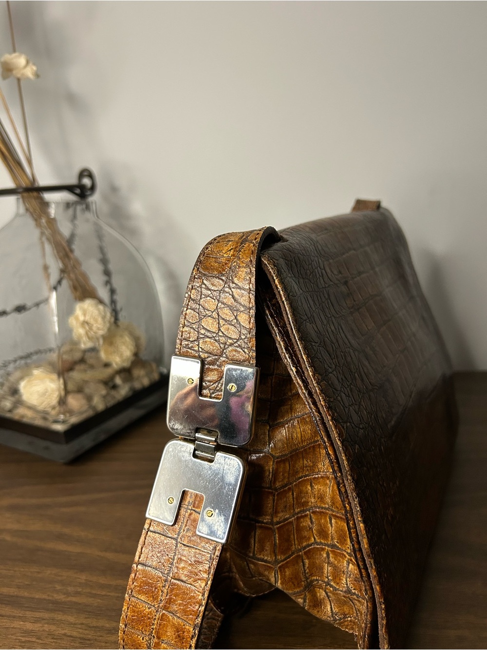 Coccinelle Brown Croc Embossed Leather Shoulder Bag - Picture 5 of 14